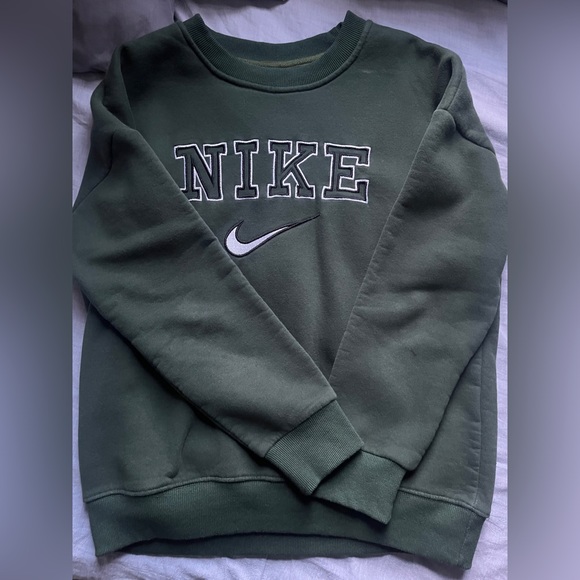 Nike Other - Vintage Green Nike sweater